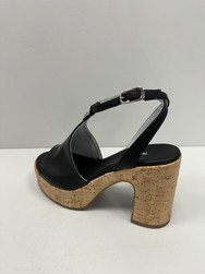 NERO GIARDINI E307670D Sandales